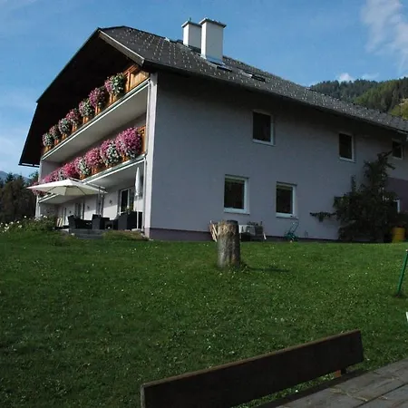 Haus Moser Apartament *