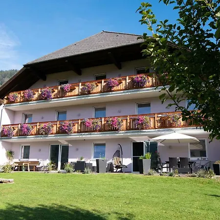 Haus Moser Апартаменты *